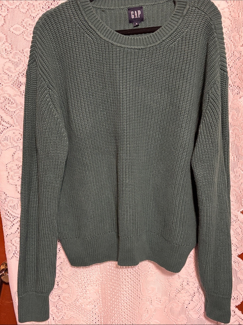 GAP Women's Crewneck Sweater in green